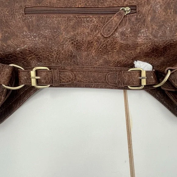 BIG BUDDLA XL Tan Bucket‎ Shoulder Bag With Laser Cutouts Over Bronze Metallic - Picture 3 of 12